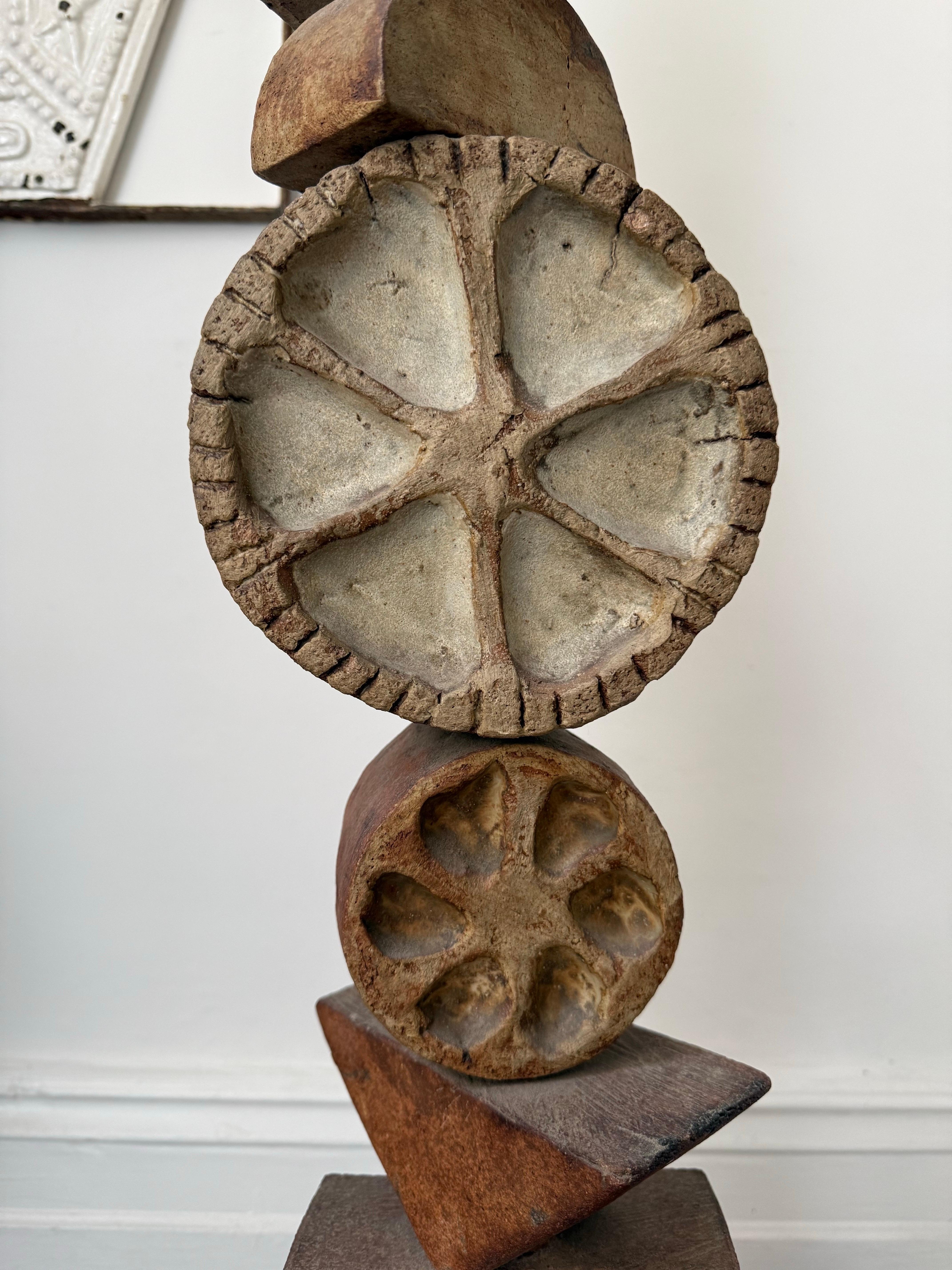 Bernard Rooke Studio Keramische TOTEM Stehlampe mit blauen Rondellen, England im Angebot 1