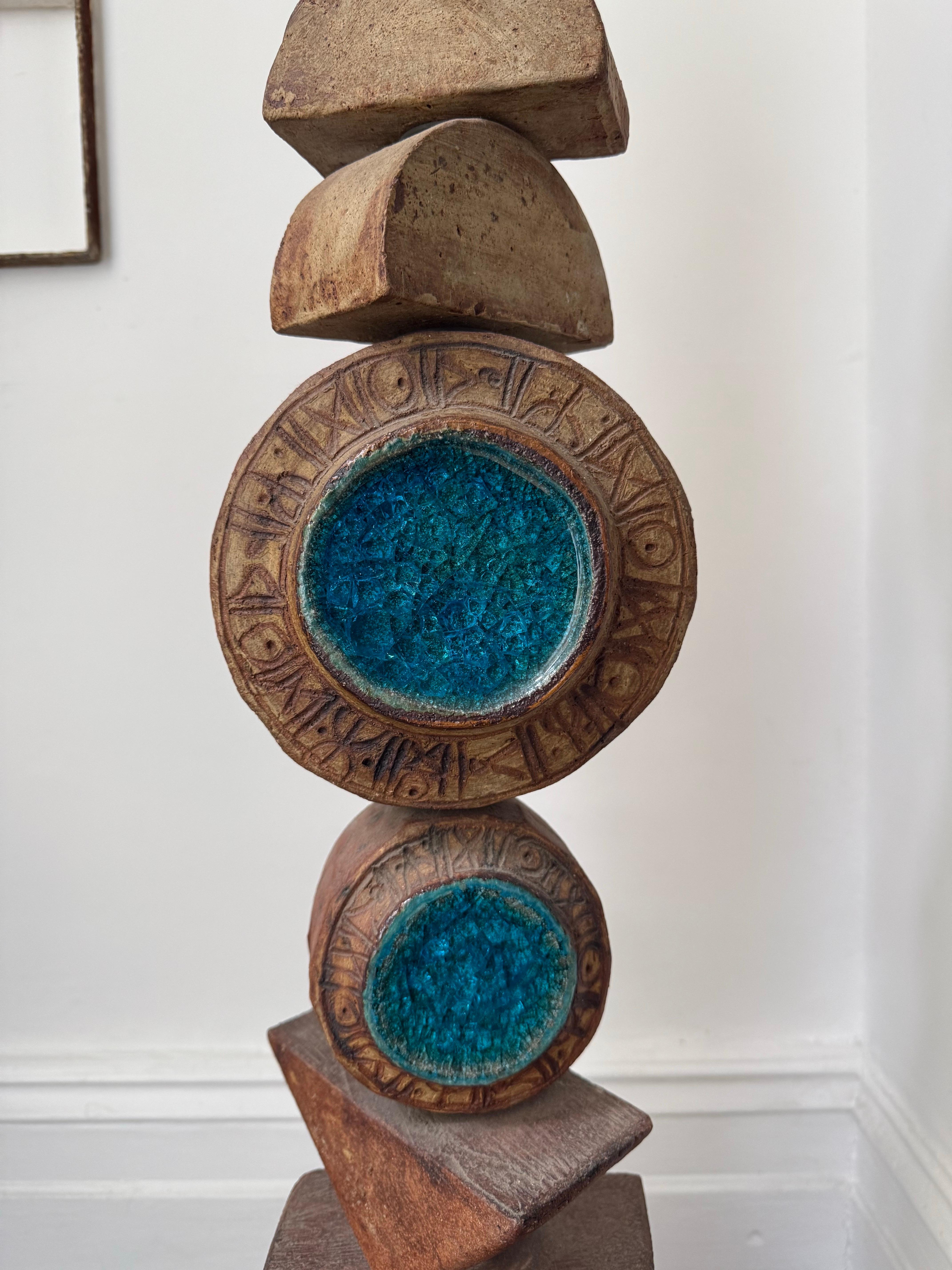 Bernard Rooke Studio Keramische TOTEM Stehlampe mit blauen Rondellen, England (Englisch) im Angebot