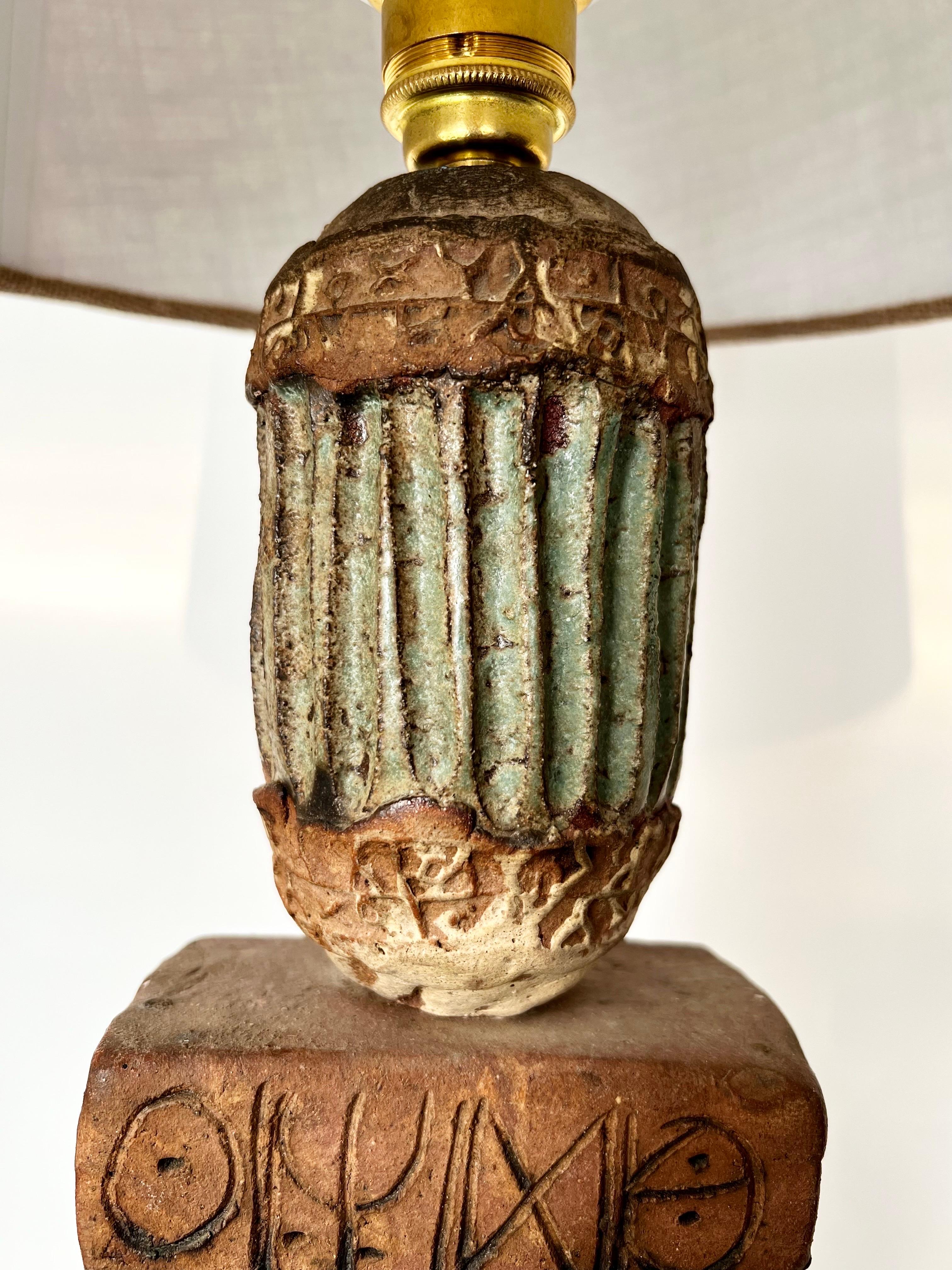 Lampe TOTEM en céramique de Bernard Rooke Studio, Angleterre Bon état - En vente à London, GB
