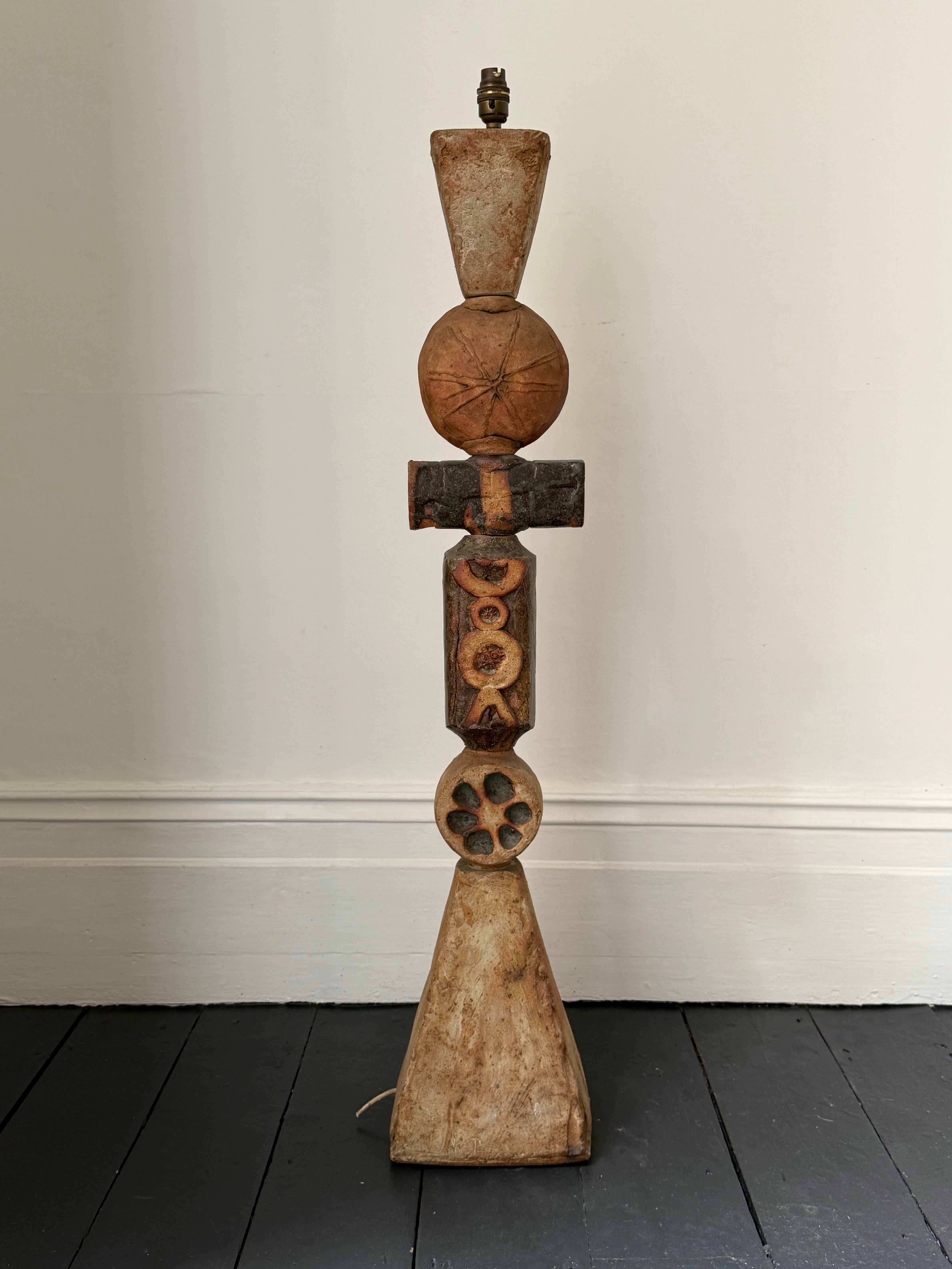 Bernard Rooke Studio Ceramic Totem Lamp, England In Good Condition For Sale In London, GB