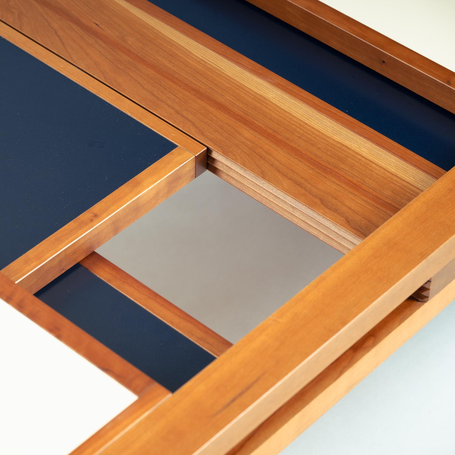 Table basse Bellato de Bernard Vuarnesson avec plateaux réversibles bleu blanc, 1970 en vente 7