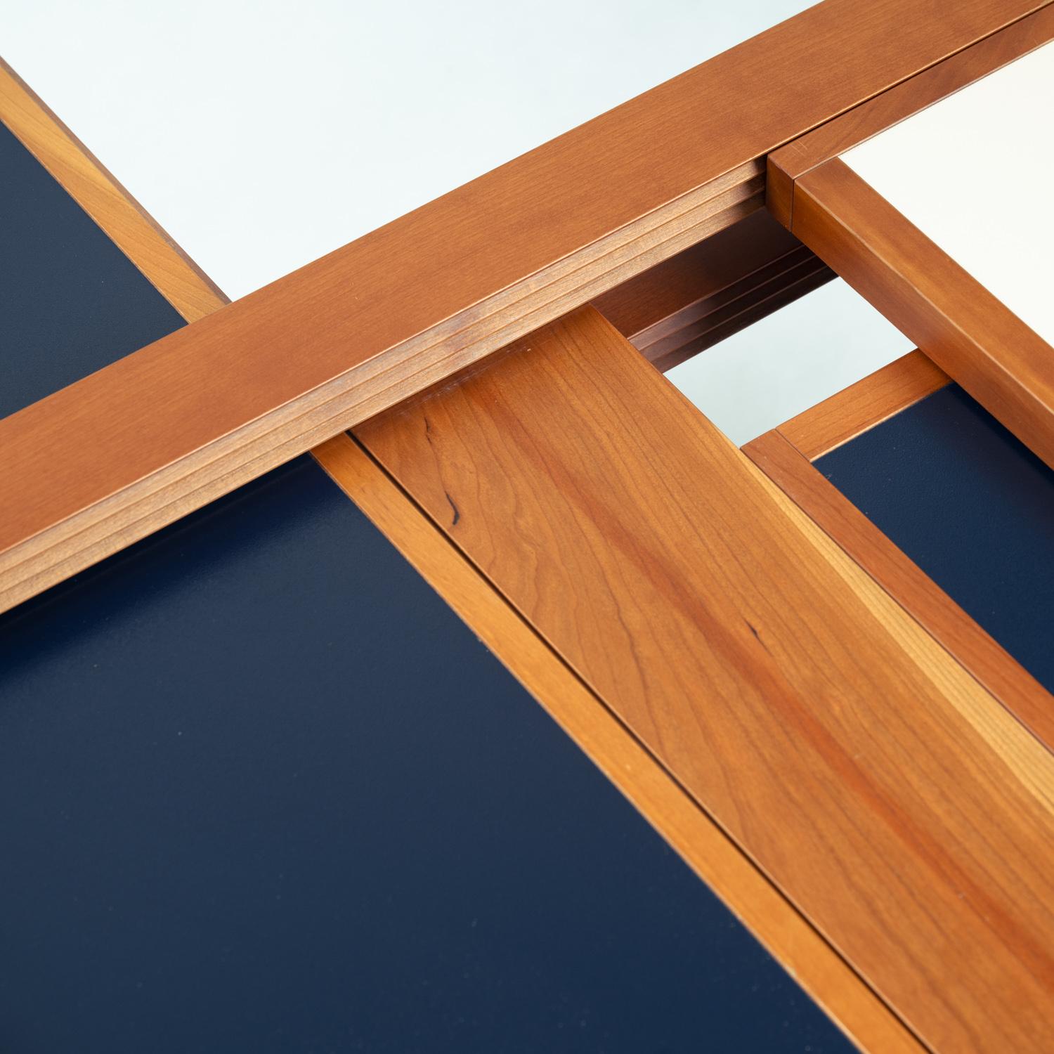 Table basse Bellato de Bernard Vuarnesson avec plateaux réversibles bleu blanc, 1970 en vente 9