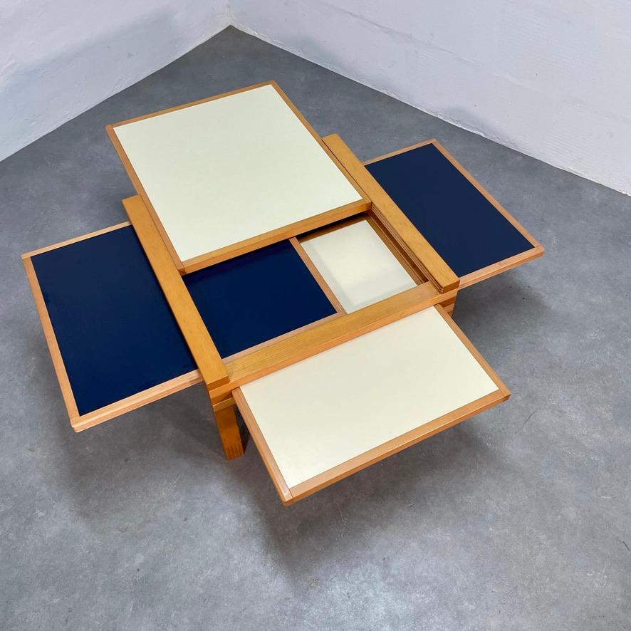 Late 20th Century Bernard Vuarnesson early PAR4 coffeetable for Bellato Italy, 1970's.