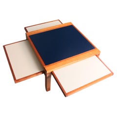 Bernard Vuarnesson Table 'Hexa' blanche/bleue pour Bellato, Design/One, années 1980