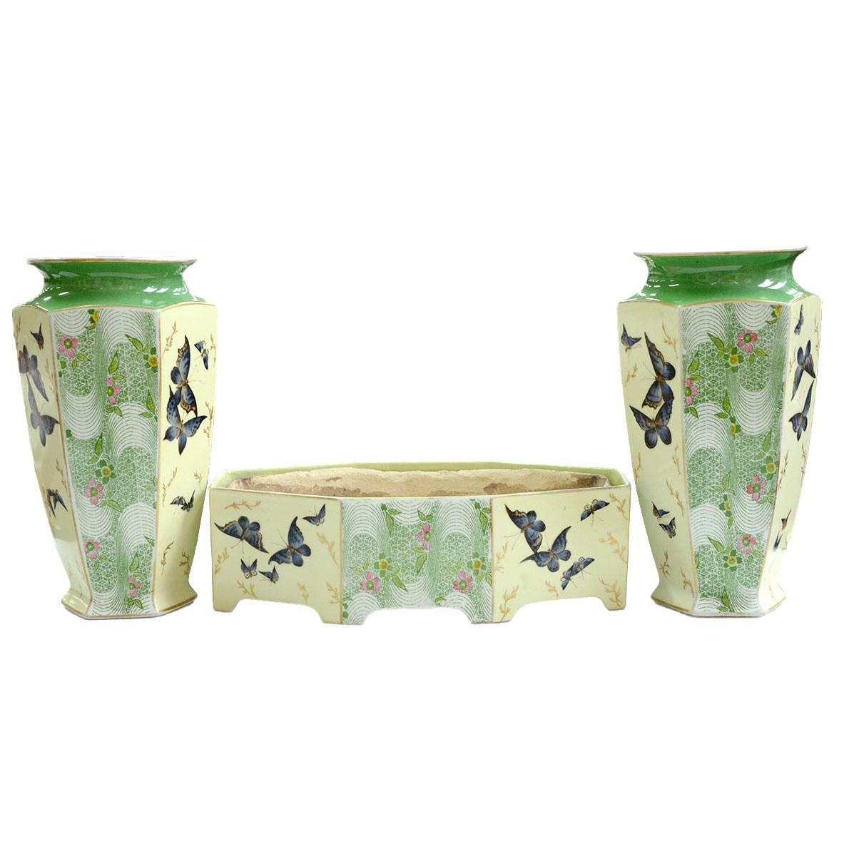 Bernardaud Limoges Aesthetic Movement Set of 2 Vases and 1 Planter In Good Condition In Paris, FR