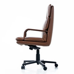 Bernd Munzebrock for Geiger-Brickel Bristol Leather Attaché Chair