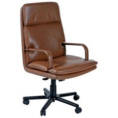 Bernd Munzebrock pour Geiger-Brickel Chaise attachée en cuir Bristol