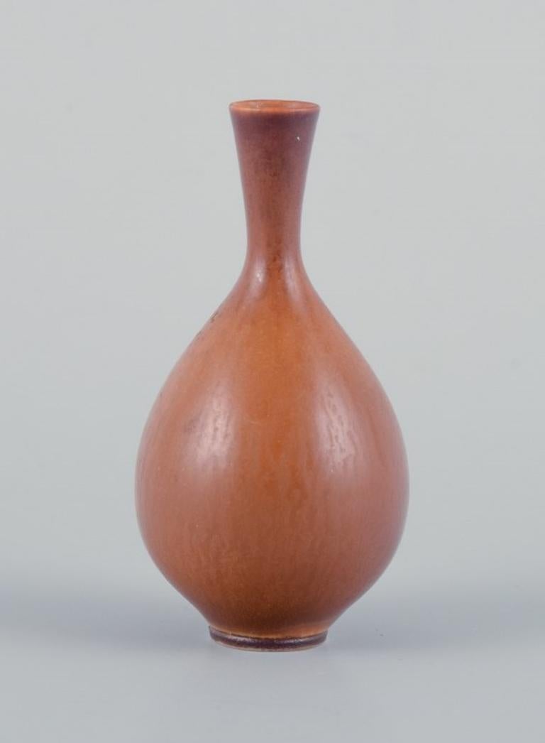 Scandinavian Modern Berndt Friberg (1899-1981) for Gustavsberg. Miniature ceramic vase, mid-20th C. For Sale