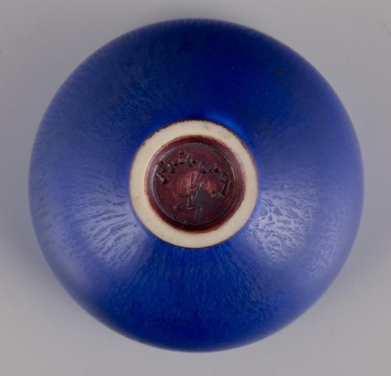 Swedish Berndt Friberg (1899-1981) for Gustavsberg Studio. Miniature bowl in blue glaze For Sale