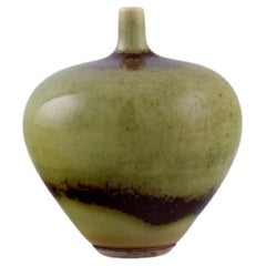 Berndt Friberg (1899-1981) for Gustavsberg Studiohand. Miniature vase, 1960s/70s