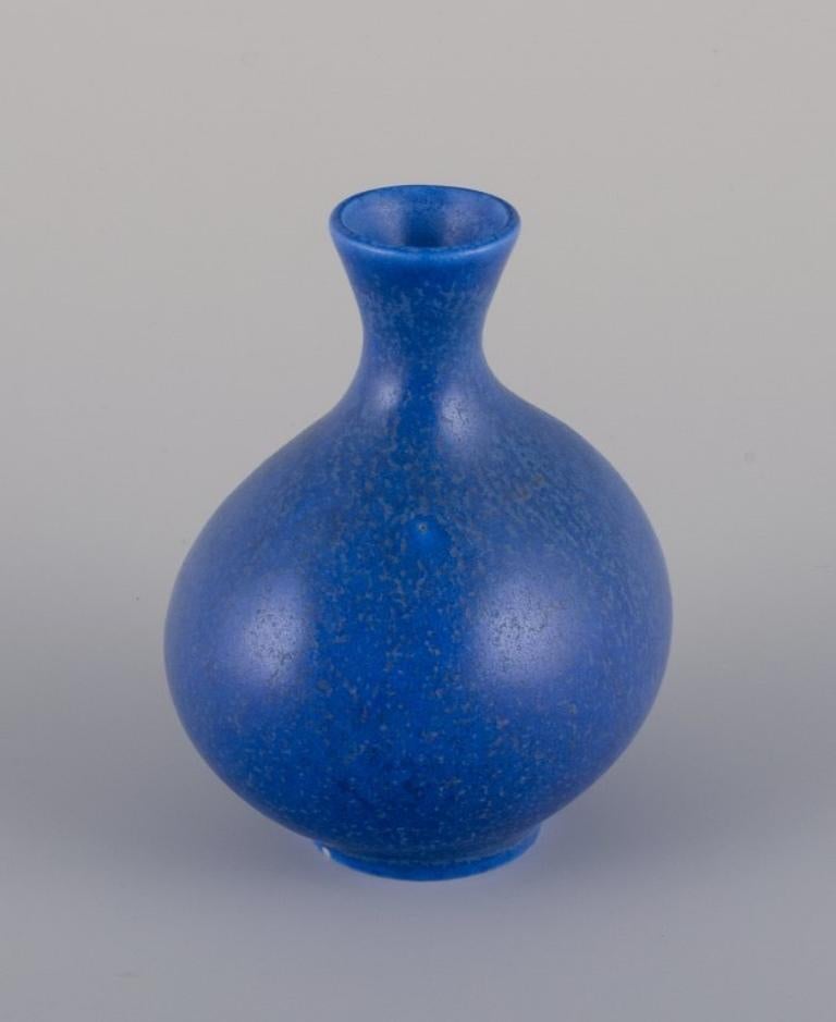 Glazed Berndt Friberg (1899-1981) for Gustavsberg, Sweden. Ceramic vase with blue glaze For Sale