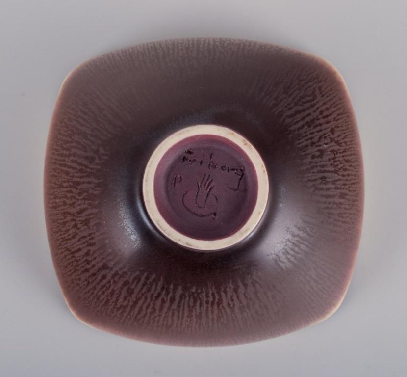 20th Century Berndt Friberg for Gustavsberg Studio. Ceramic bowl with brown-toned glaze. For Sale