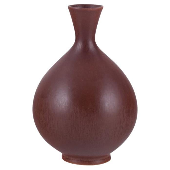 Berndt Friberg for Gustavsberg, Sweden. Ceramic vase with brown glaze For Sale