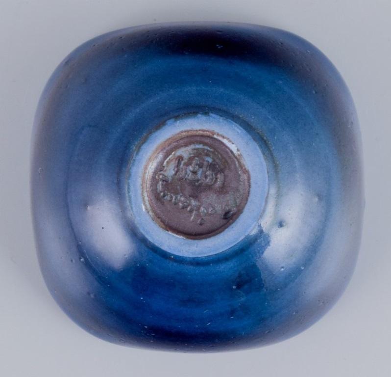 Berndt Friberg pour Gustavsberg, Suède. Bol miniature unique en céramique Excellent état - En vente à København, Copenhagen