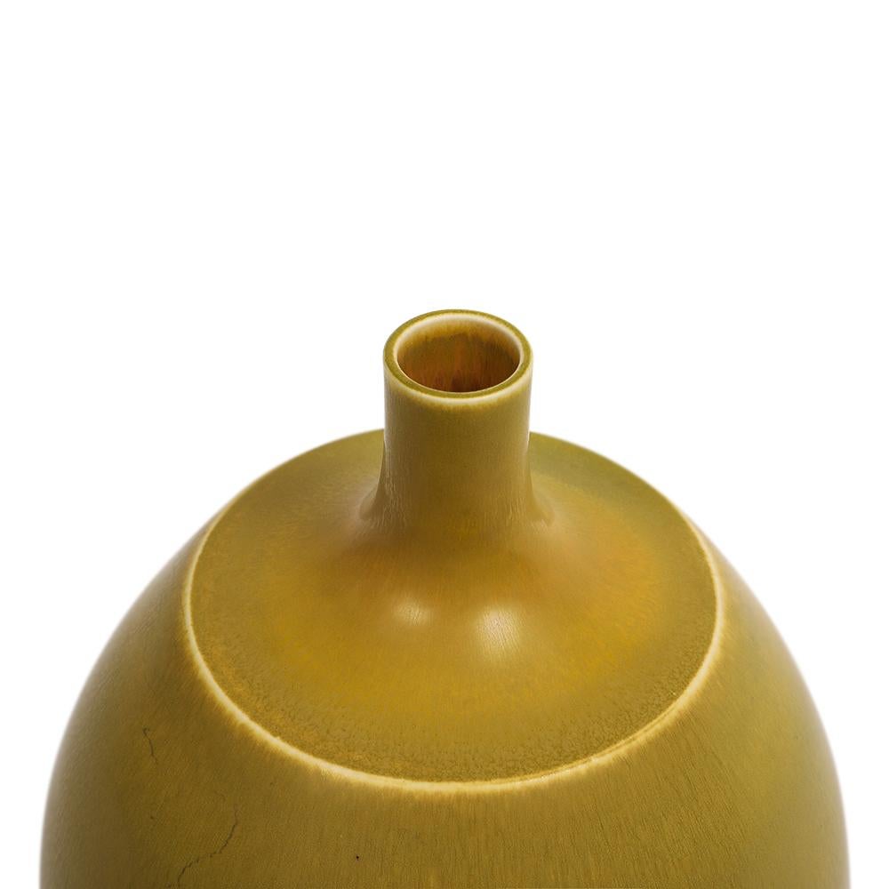 Vaso di Berndt Friberg per Gustavsberg, Gres, Giallo, Firmato in vendita 3