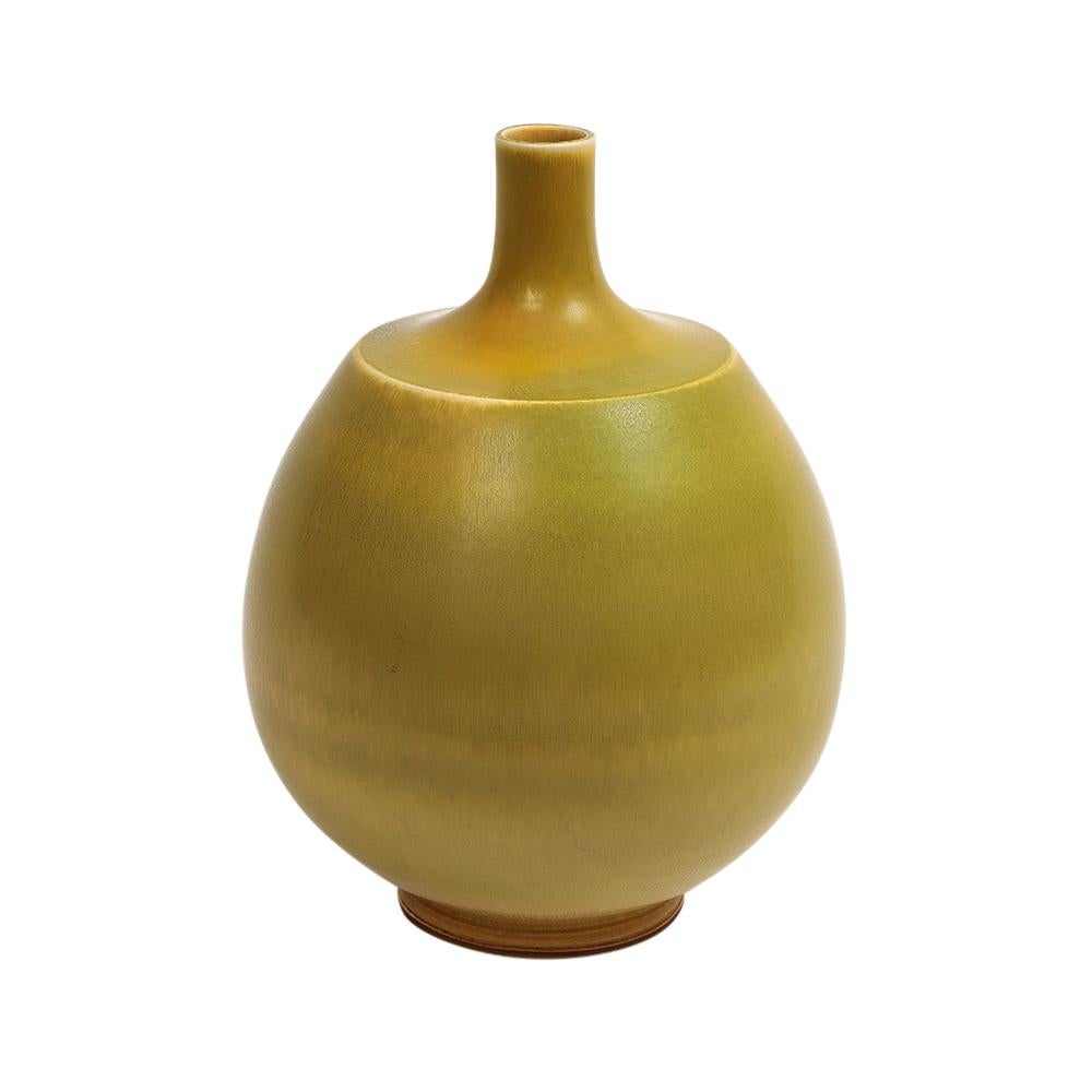 Vaso di Berndt Friberg per Gustavsberg, Gres, Giallo, Firmato in vendita 4