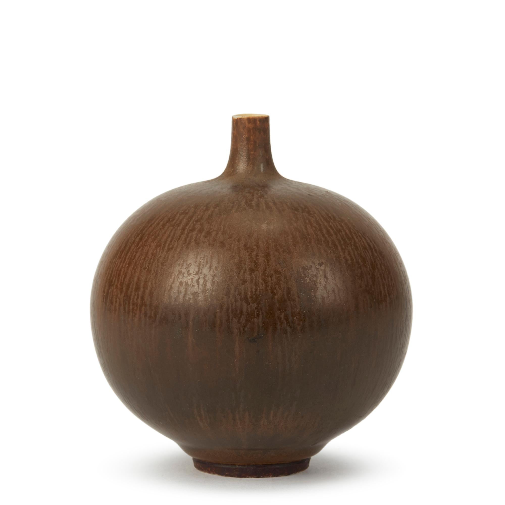 Scandinavian Modern Vintage Berndt Friberg Gustavberg Hairsfur Stoneware Globular Vase, 1960