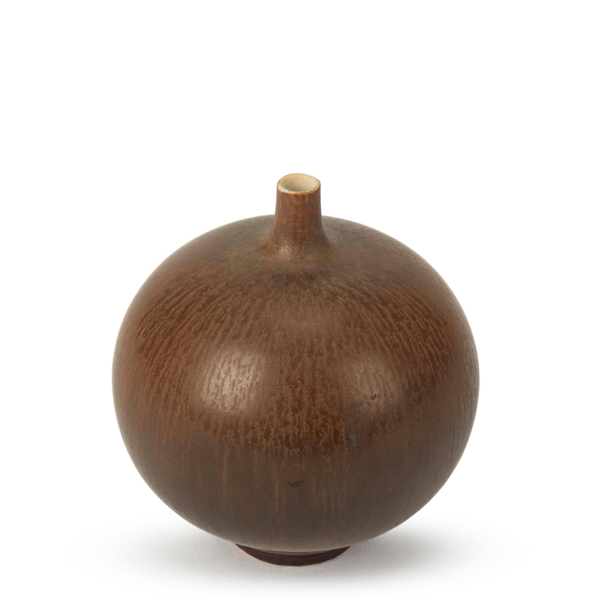 Swedish Vintage Berndt Friberg Gustavberg Hairsfur Stoneware Globular Vase, 1960