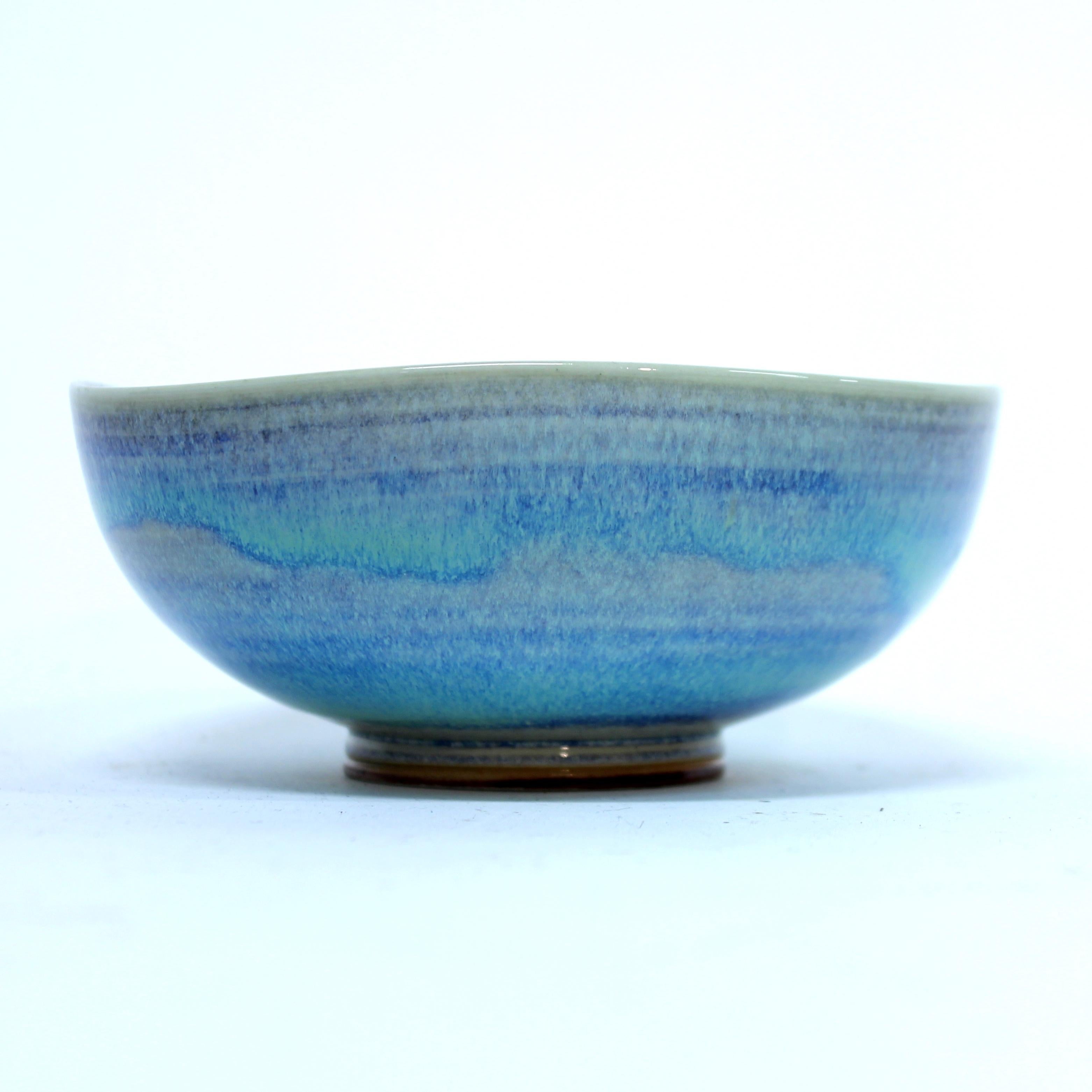 Berndt Friberg, light blue Aniara bowl, Gustavsberg, 1950s en venta 3