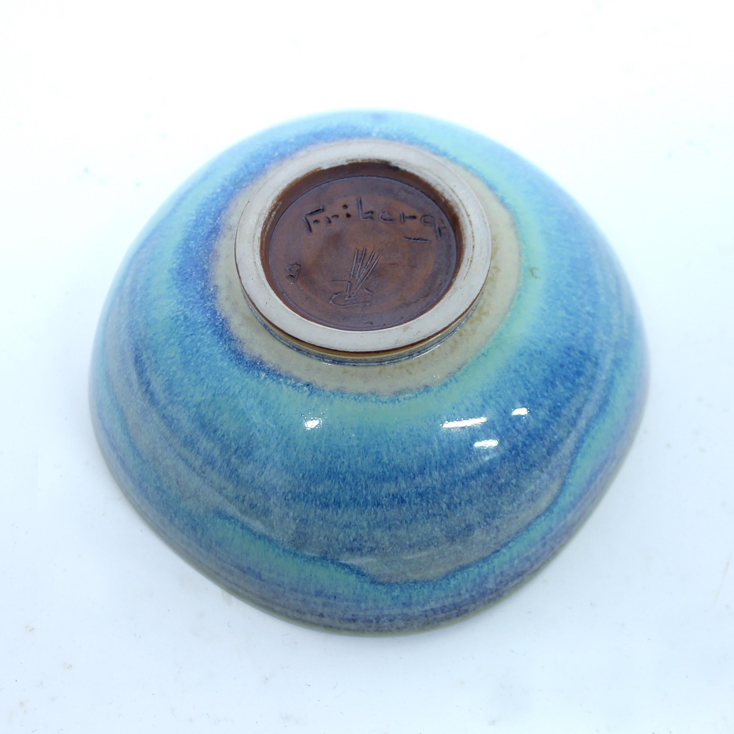Berndt Friberg, light blue Aniara bowl, Gustavsberg, 1950s en venta 5