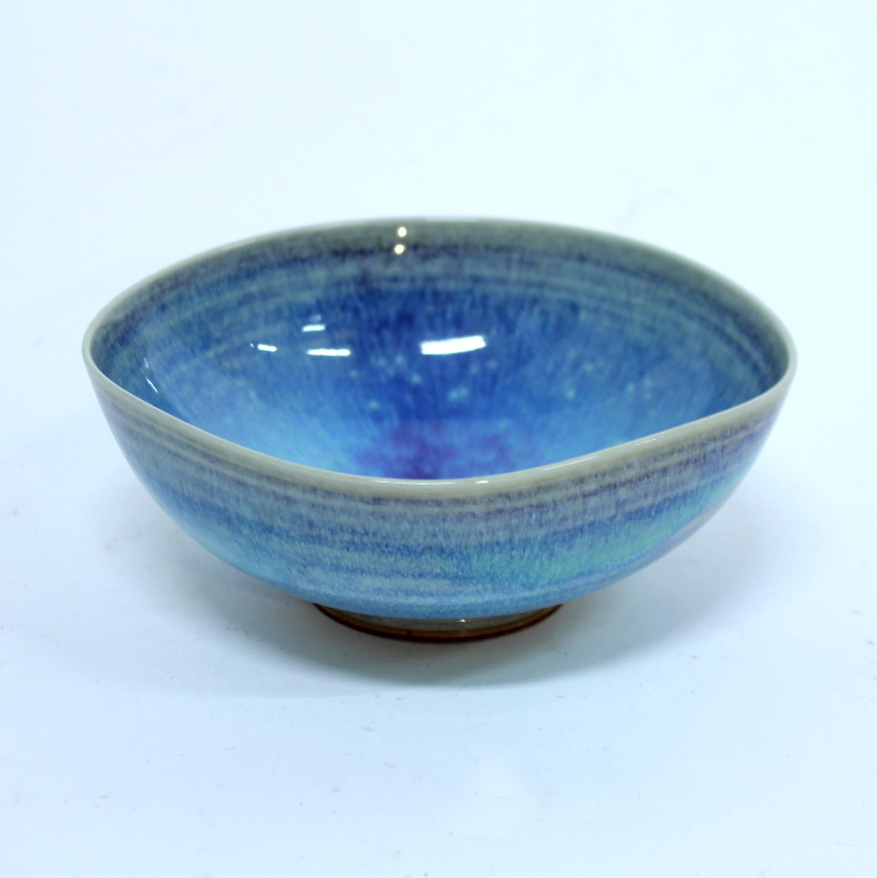 Berndt Friberg, light blue Aniara bowl, Gustavsberg, 1950s Escandinavo moderno en venta