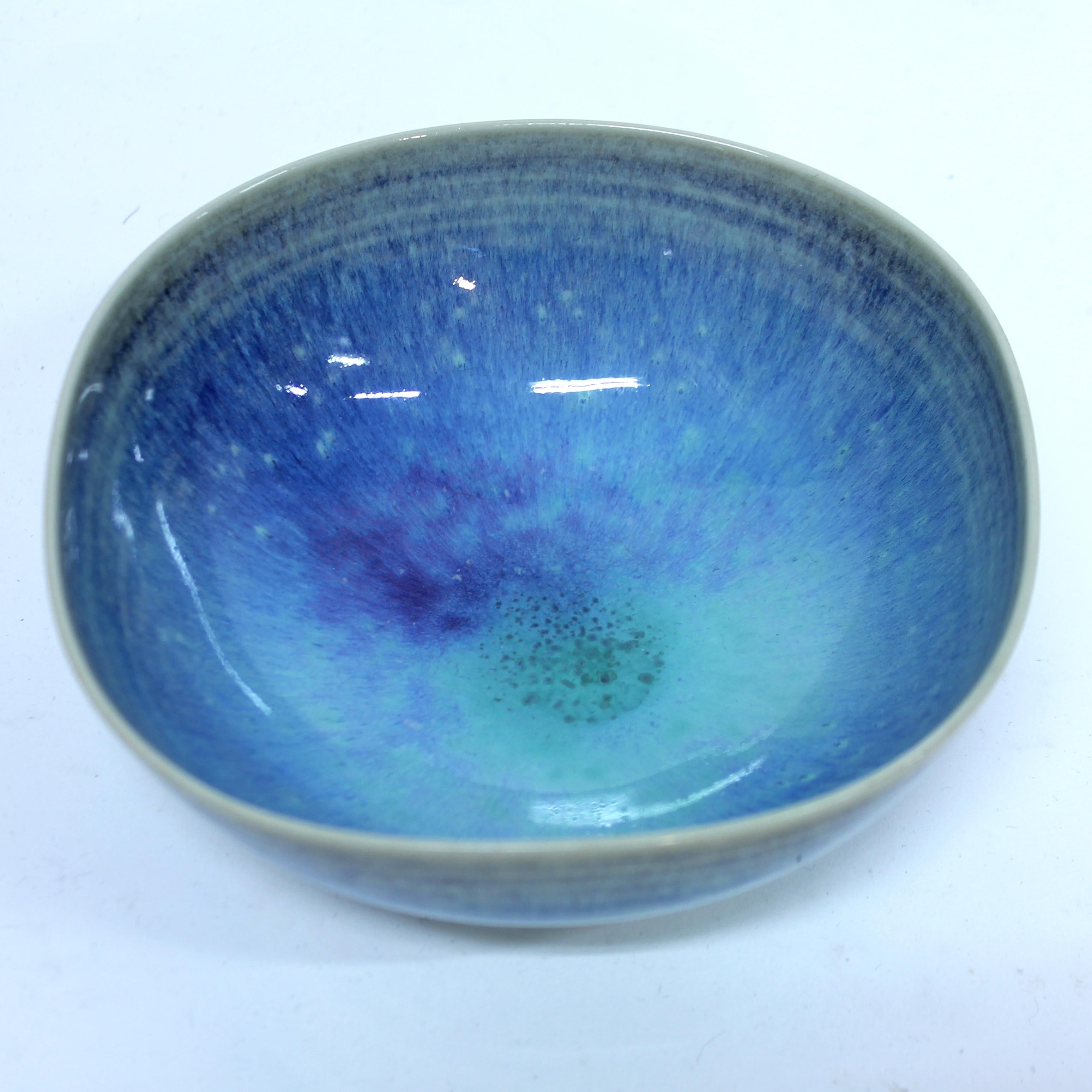 Berndt Friberg, light blue Aniara bowl, Gustavsberg, 1950s Gres en venta