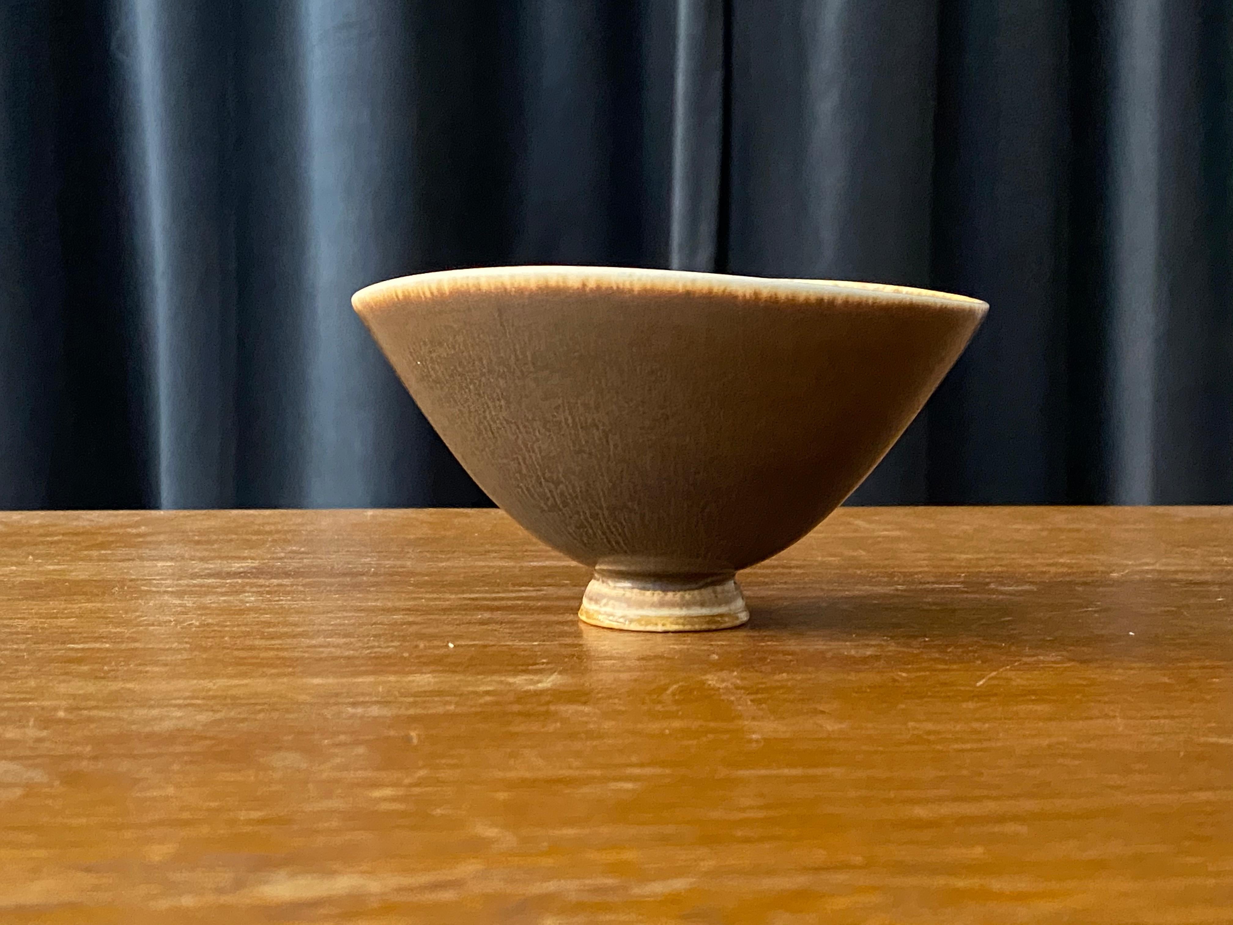 Swedish Berndt Friberg Small Bowl, Brown Glazed Ceramic, Gustavsberg, 1976