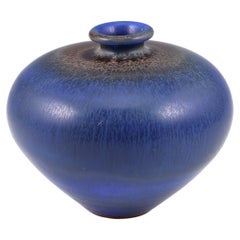 Berndt Friberg, Blaue Vase aus Steingut, Gustavsberg, Schweden, 1967