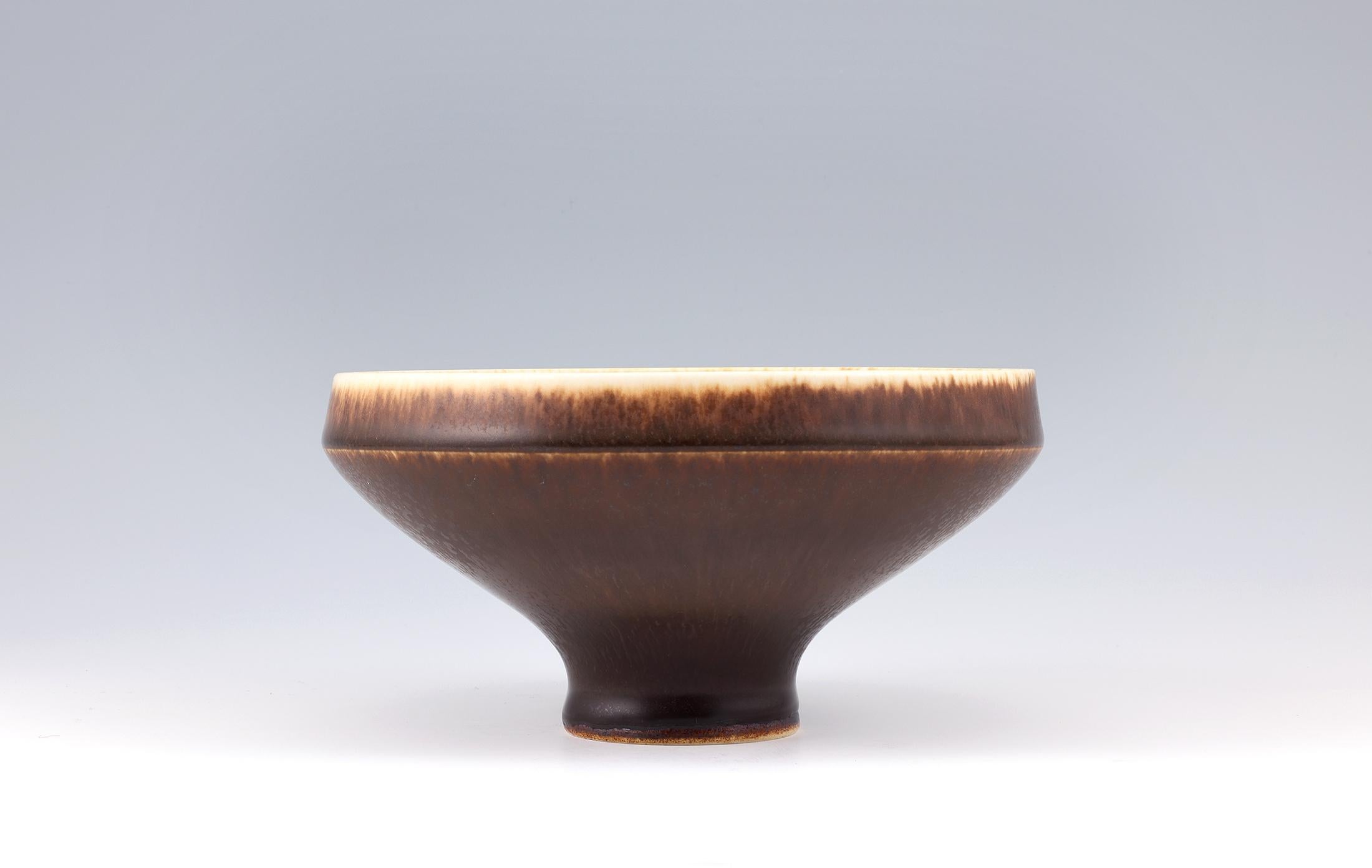 Berndt Friberg, Stoneware Bowl with brown haresfur glaze, Gustavsberg, Sweden 1965 Impressed 