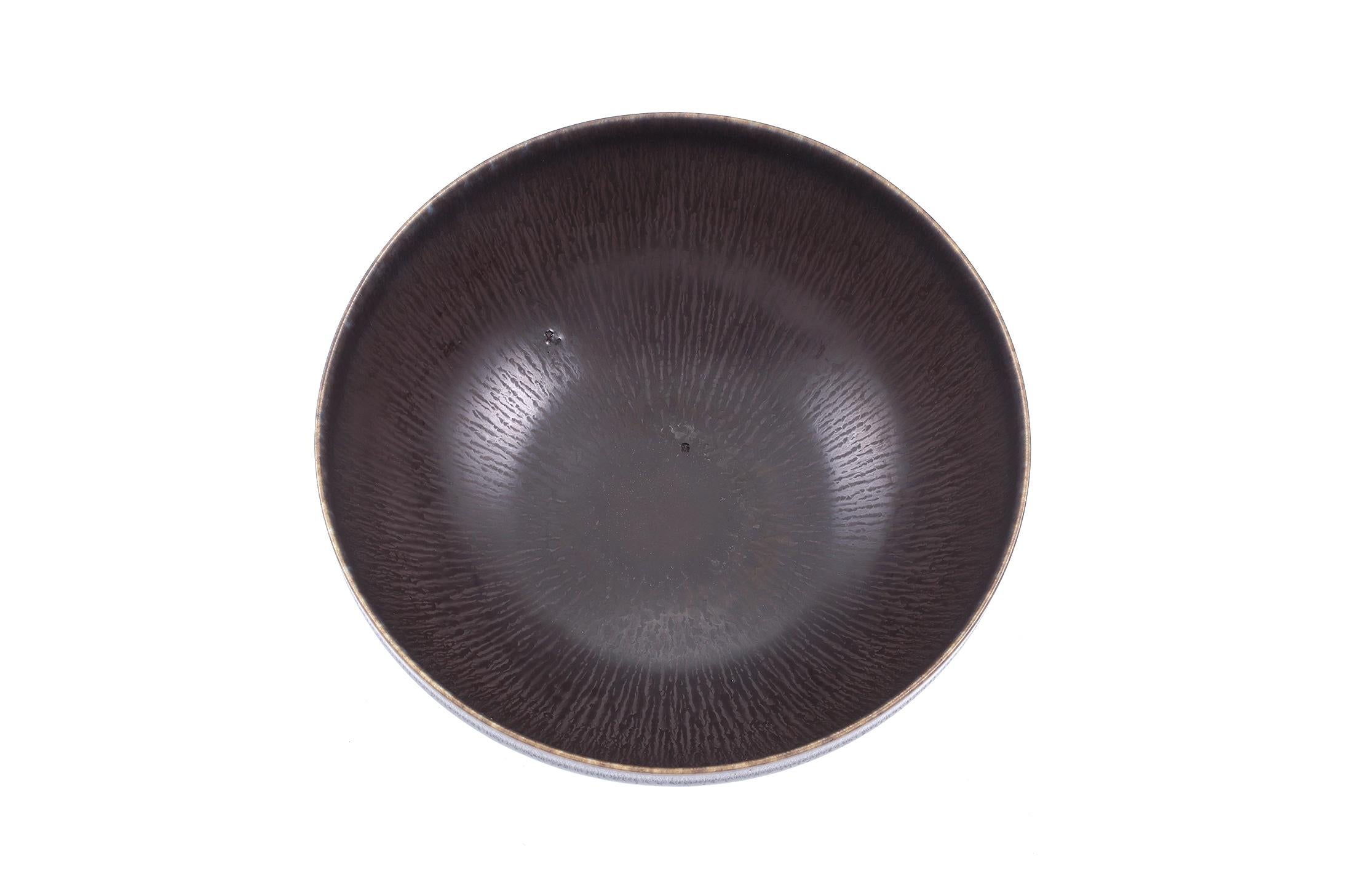 Berndt Friberg, Stoneware Deep Brown Bowl, Gustavsberg, Sweden, 1957 For Sale 2
