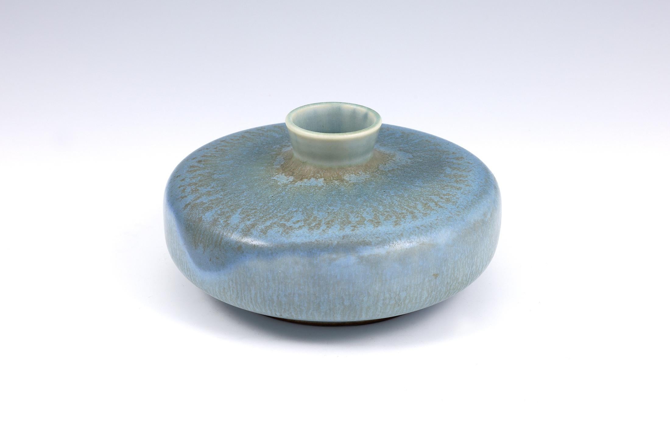Berndt Friberg, Stoneware Celadon Glazed Discus Vase, Gustavsberg, Sweden, 1965 For Sale 1