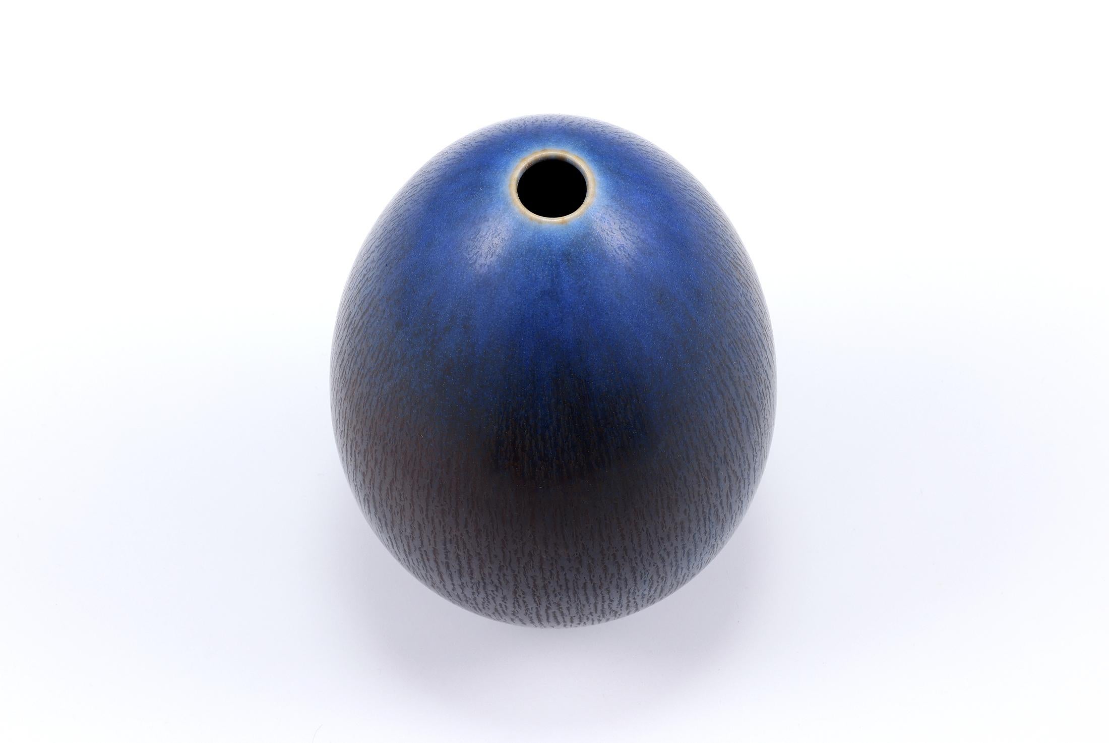 Ceramic Berndt Friberg, Stoneware Blue egg Vase, Gustavsberg, Sweden, 1960