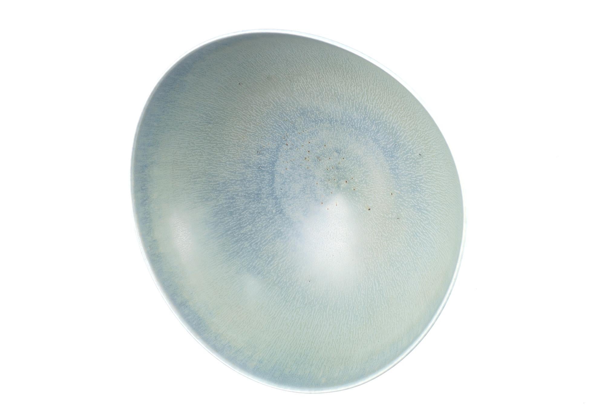 Berndt Friberg, Stoneware Pale Blue Bowl, Gustavsberg, Sweden, 1956 For Sale 5
