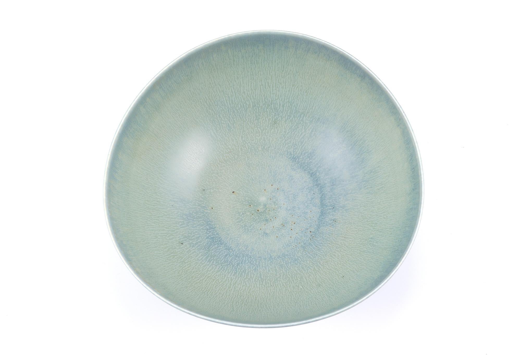 Berndt Friberg, Stoneware Pale Blue Bowl, Gustavsberg, Sweden, 1956 For Sale 3