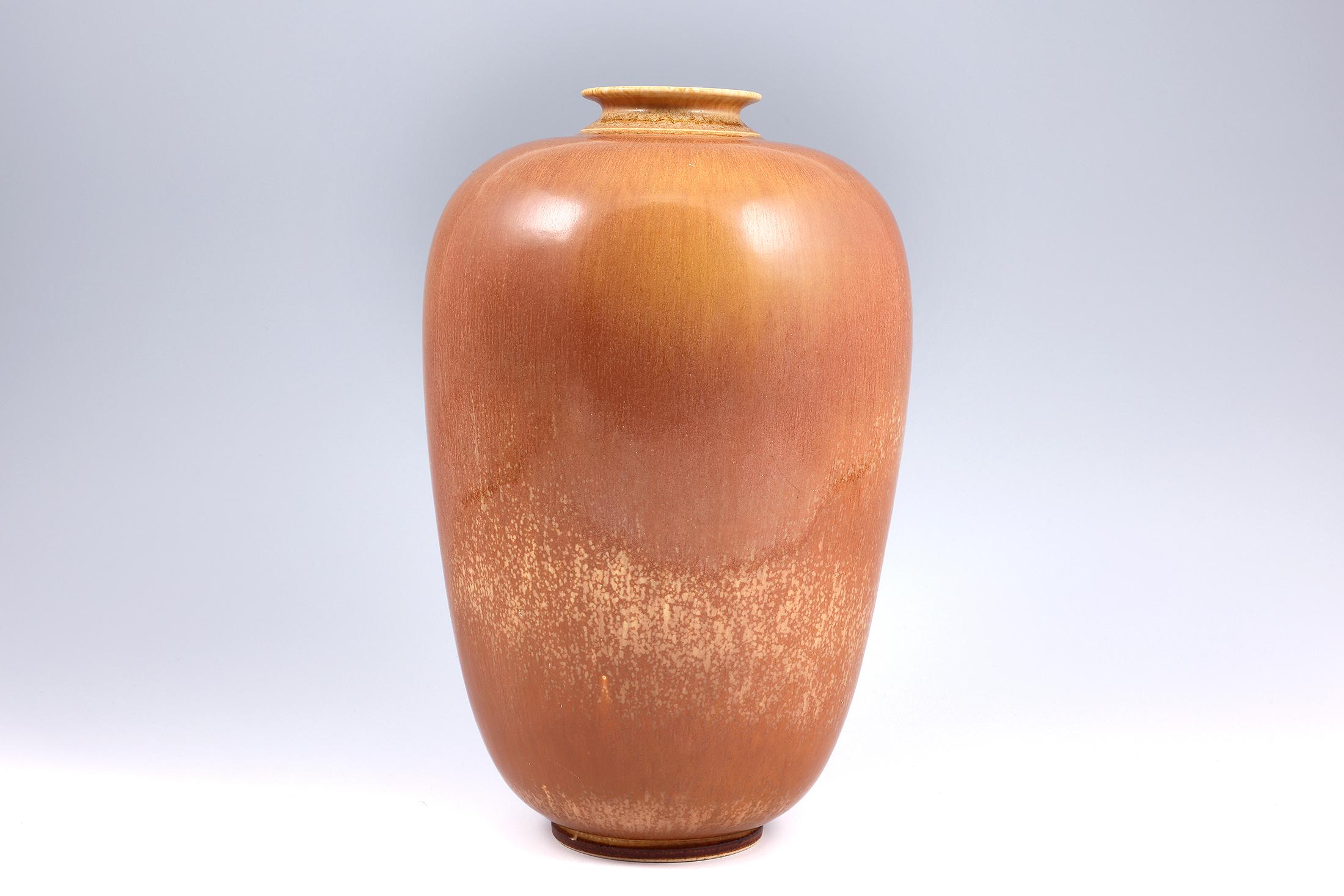 Glazed Berndt Friberg, Stoneware Red Brown Large jar, Gustavsberg , Sweden 1949