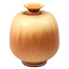 Vase en grès rouge et marron Berndt Friberg, Gustavsberg, Suède, 1963