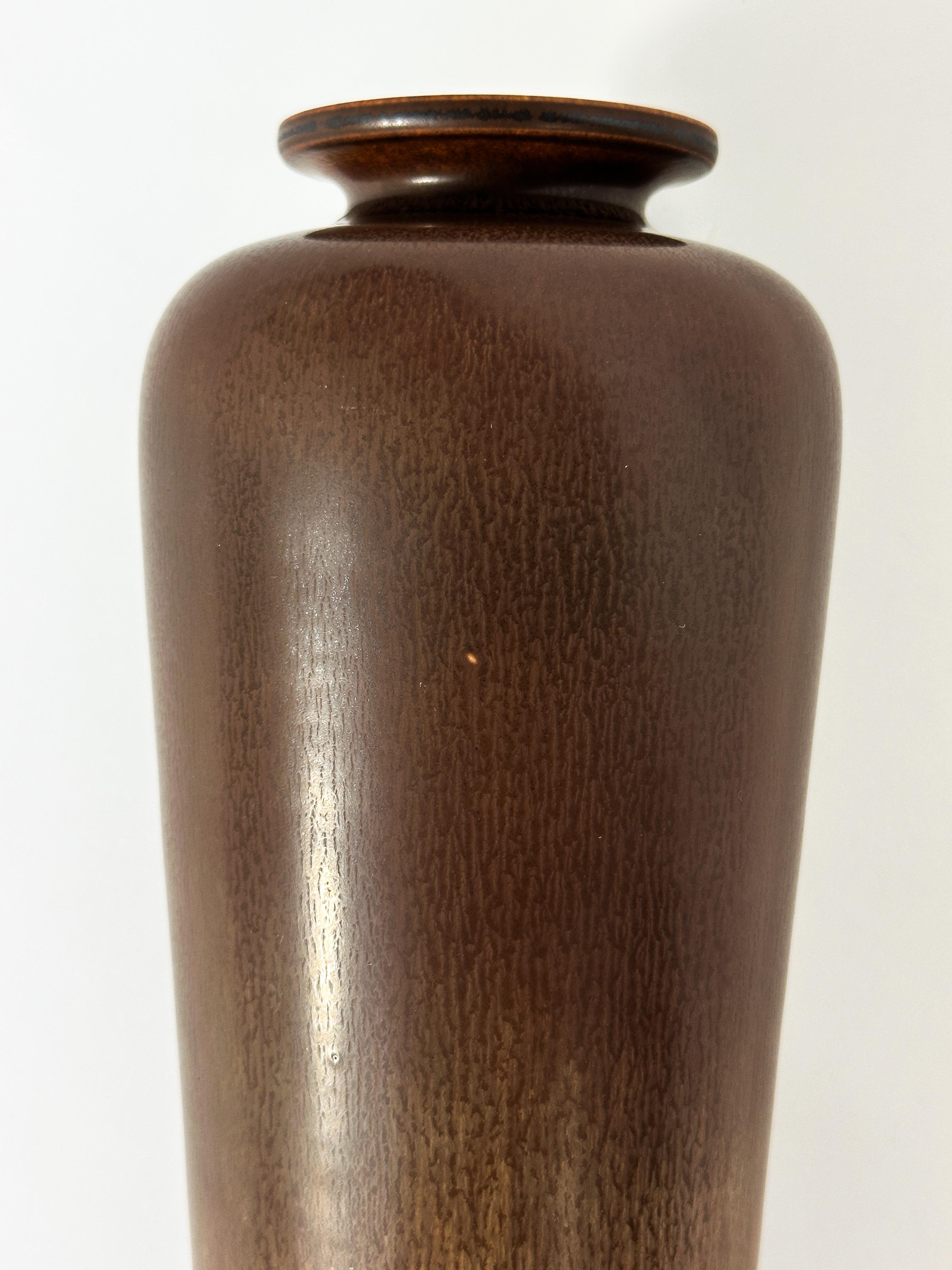 Berndt Friberg Vase en grès émaillé fourrure de lièvre Gustavsberg Suède 1956 en vente 5