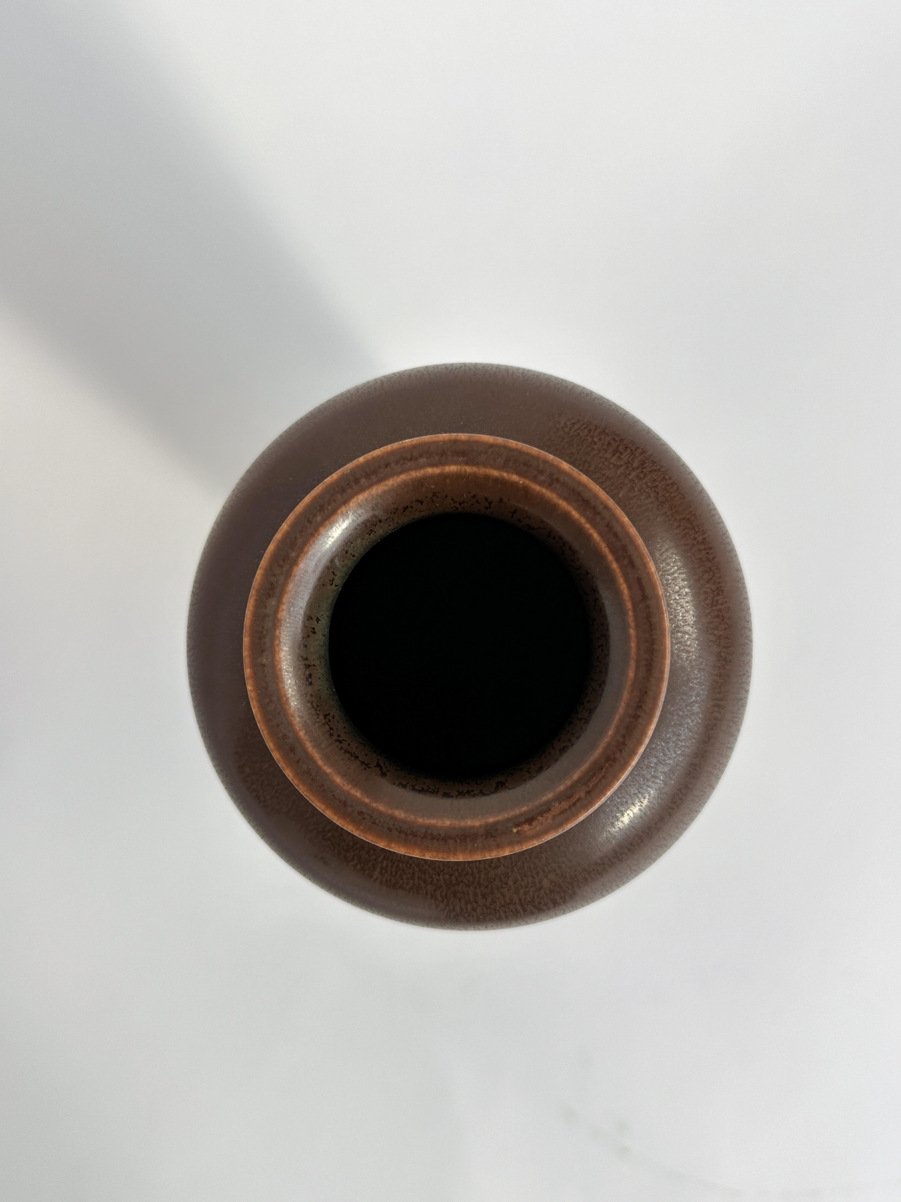 Berndt Friberg Vase en grès émaillé fourrure de lièvre Gustavsberg Suède 1956 en vente 2