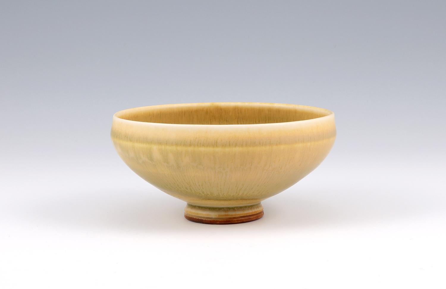 Berndt Friberg, Stoneware Yellow Bowl, Gustavsberg, Sweden, 1979 In Good Condition For Sale In Tokyo, 13