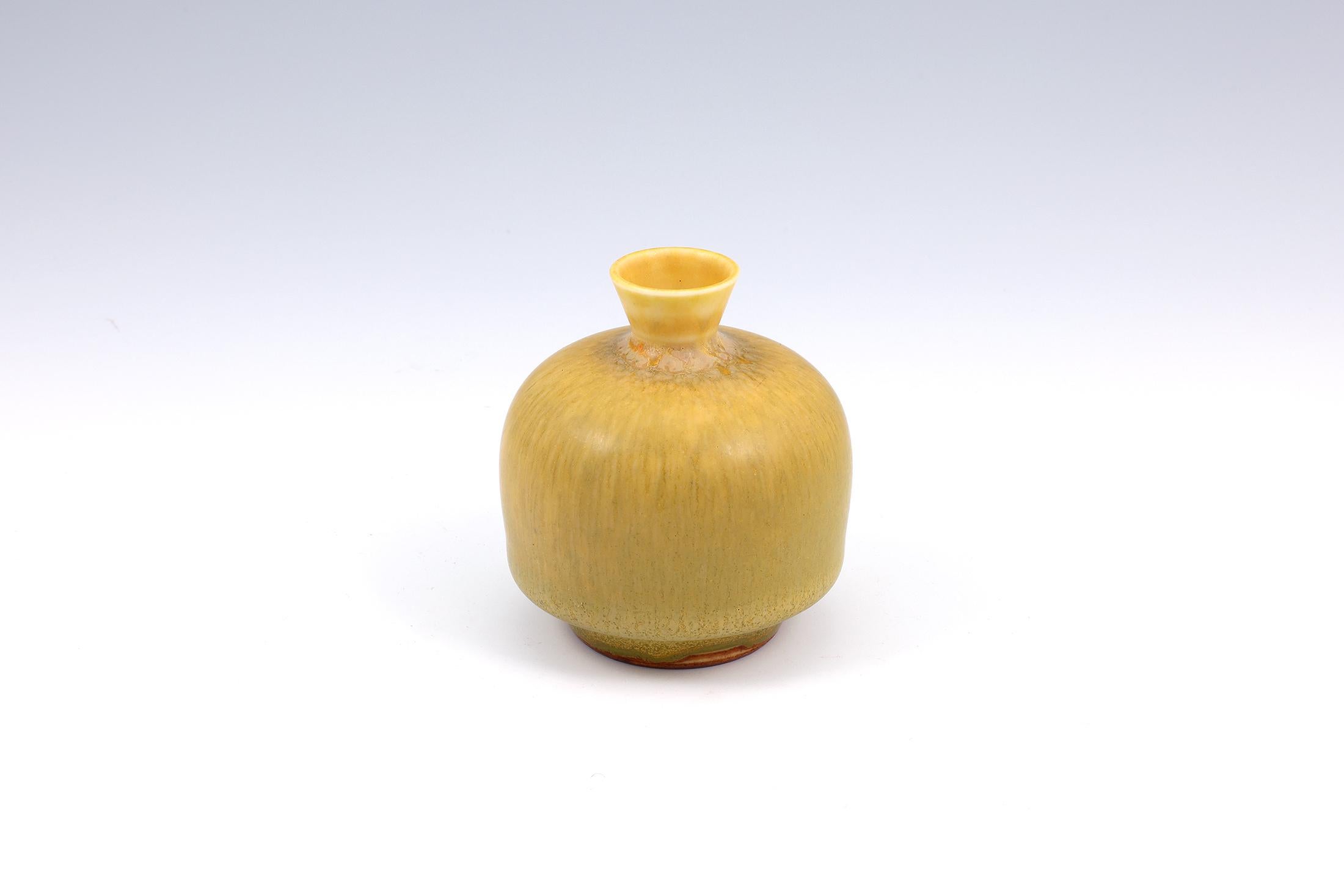 Berndt Friberg, Stoneware vase with yellow haresfur glaze, Gustavsberg, Sweden 1968 Impressed 