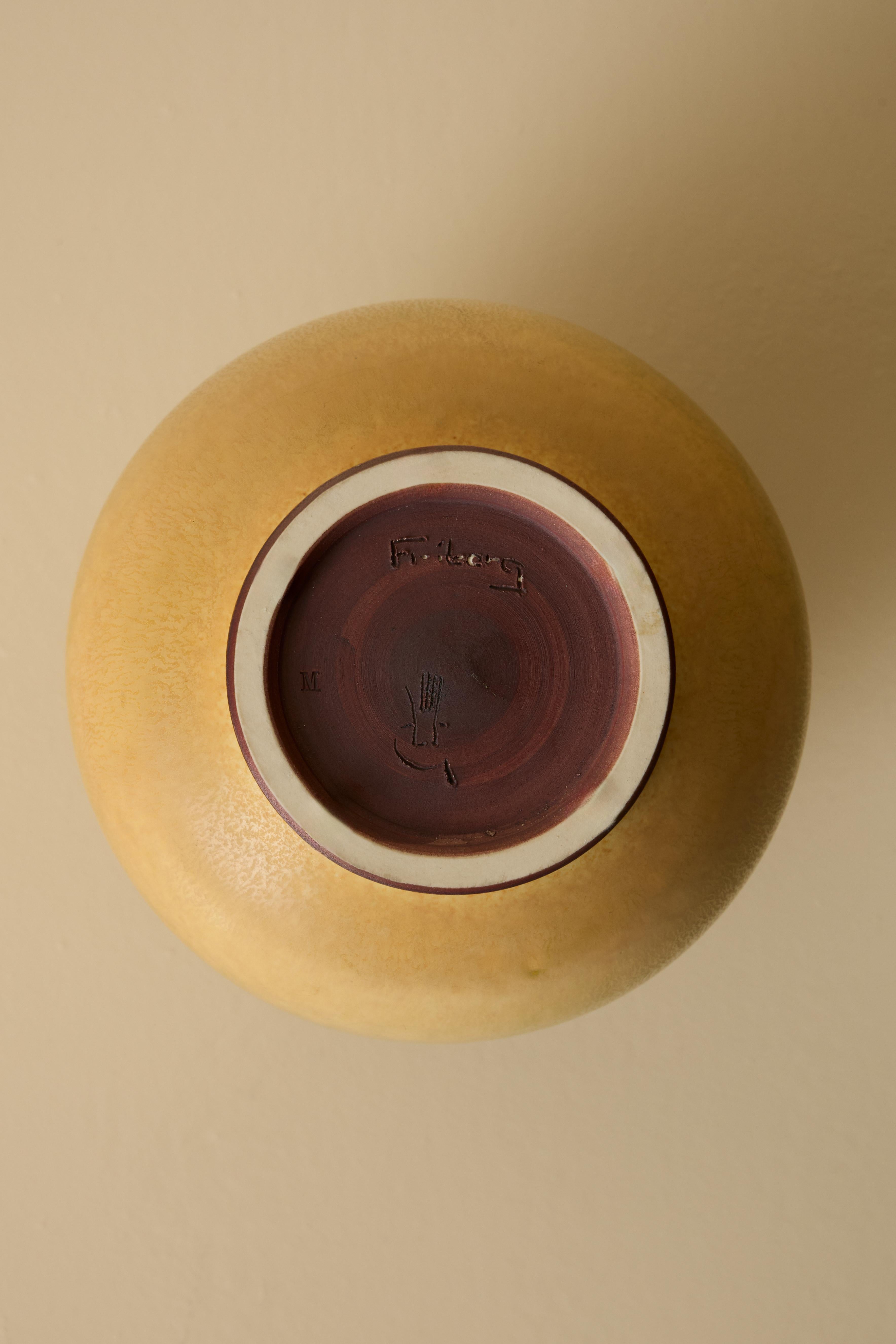 Berndt Friberg Studio-Keramikvase, Schweden, 1960er Jahre (Mitte des 20. Jahrhunderts) im Angebot