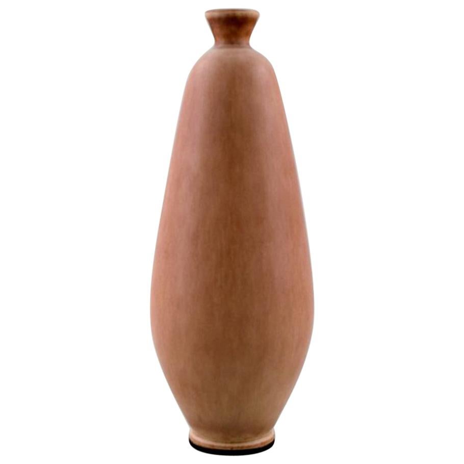 Berndt Friberg Studio Hand Art Pottery Vase Modern Swedish, Mid-20th Century