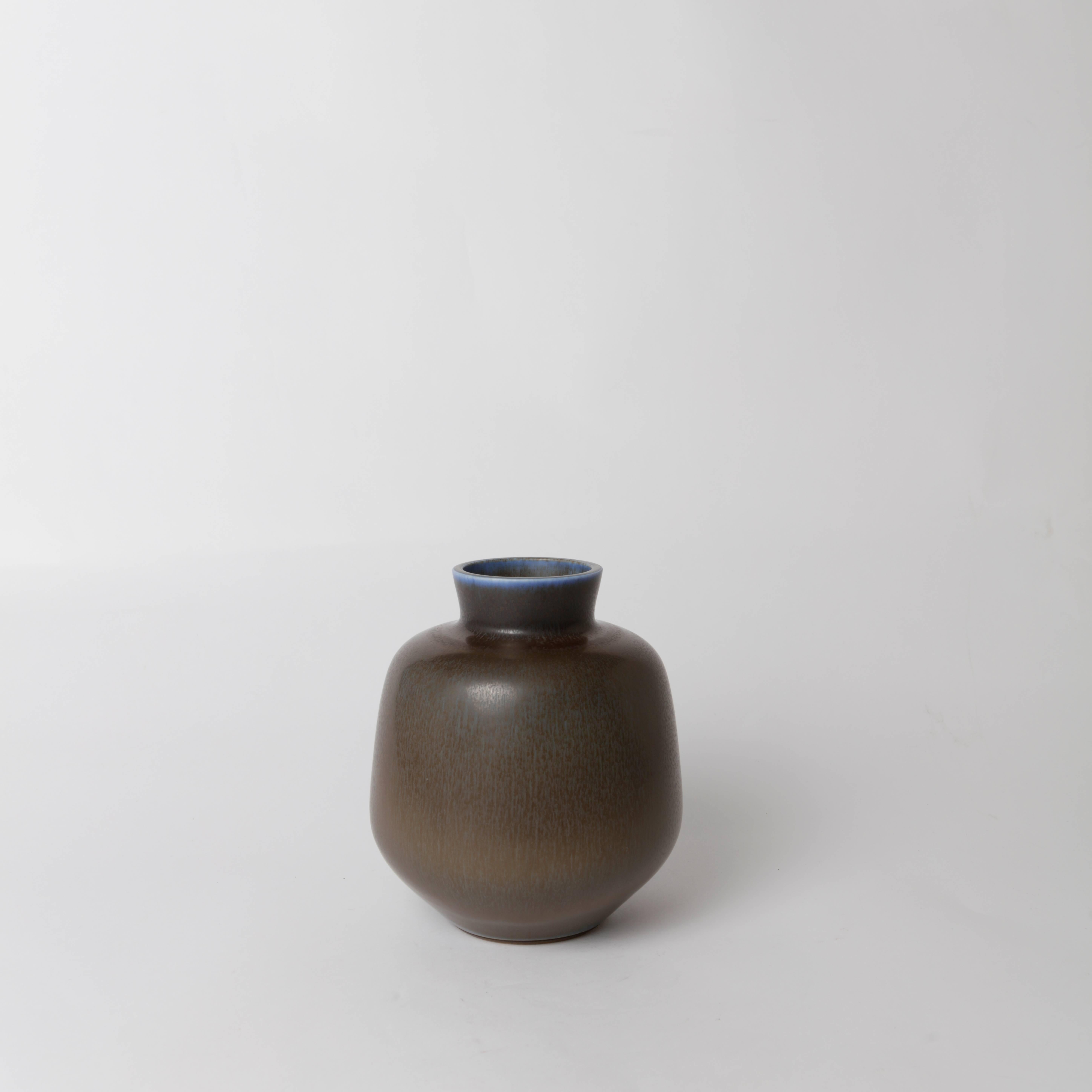 Scandinavian Modern Berndt Friberg Unique Stoneware Vase for Gustavsberg, 1965 For Sale