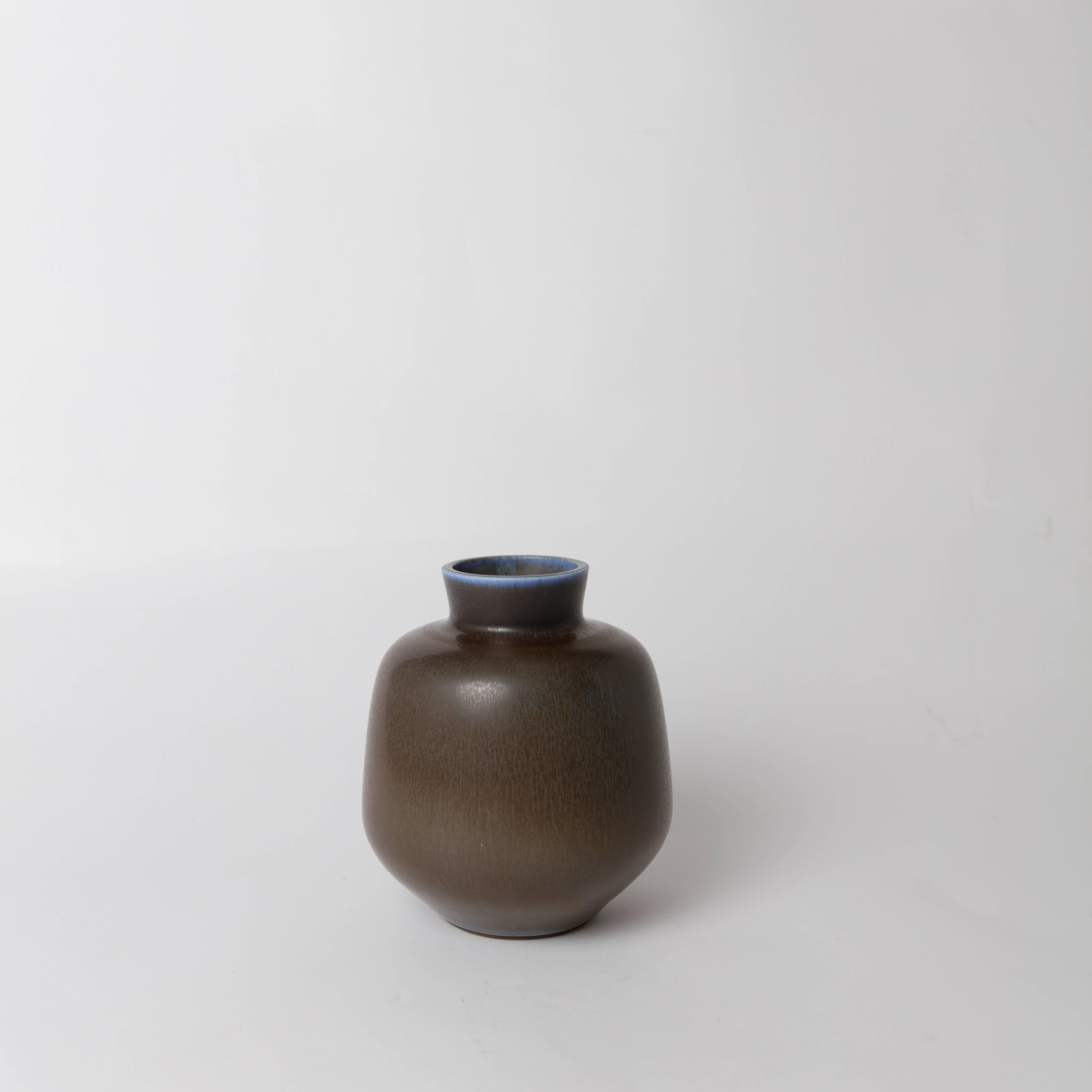 Swedish Berndt Friberg Unique Stoneware Vase for Gustavsberg, 1965 For Sale
