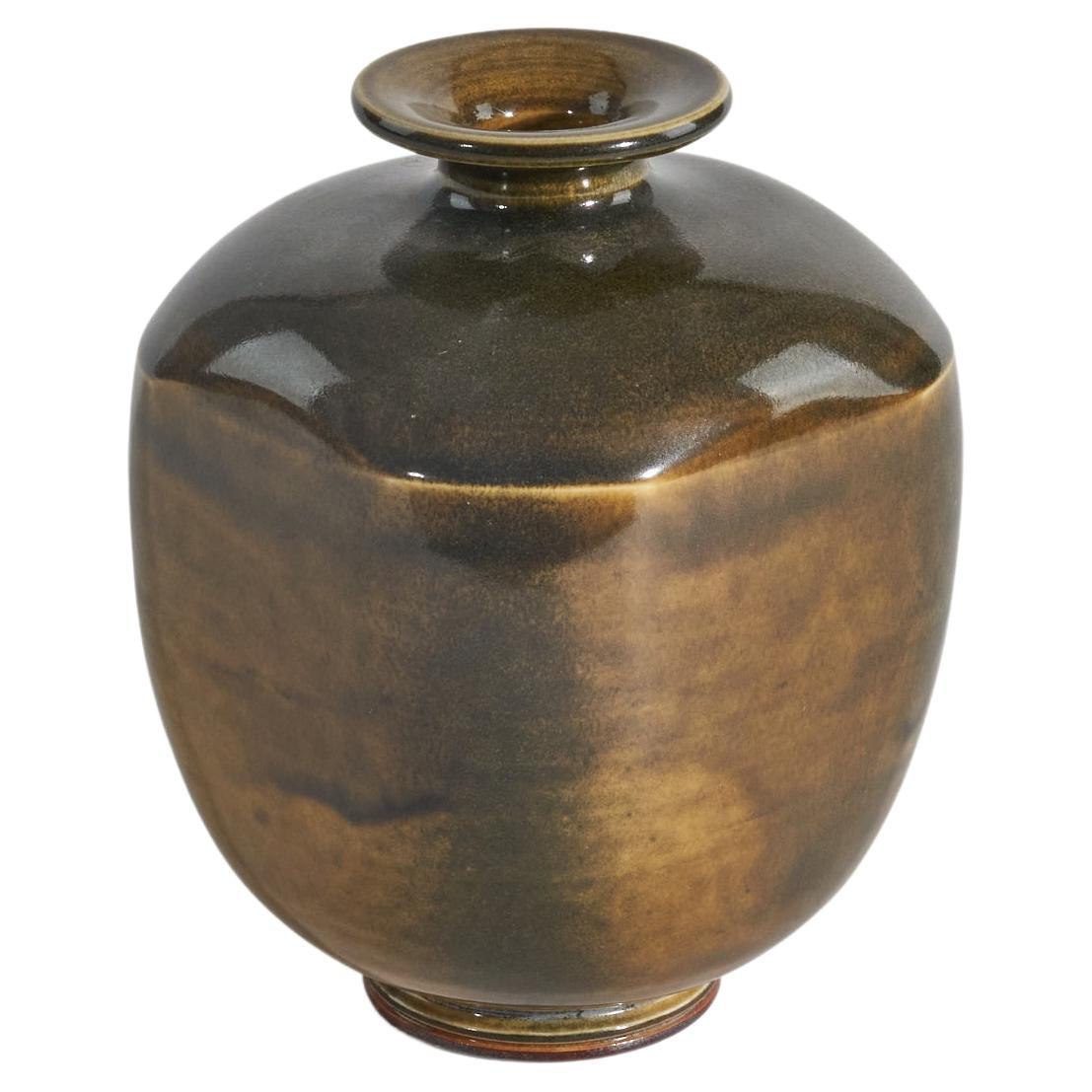 Berndt Friberg, Vase, Black / Brown-Glazed Stoneware, Gustavsberg, Sweden, 1976 For Sale