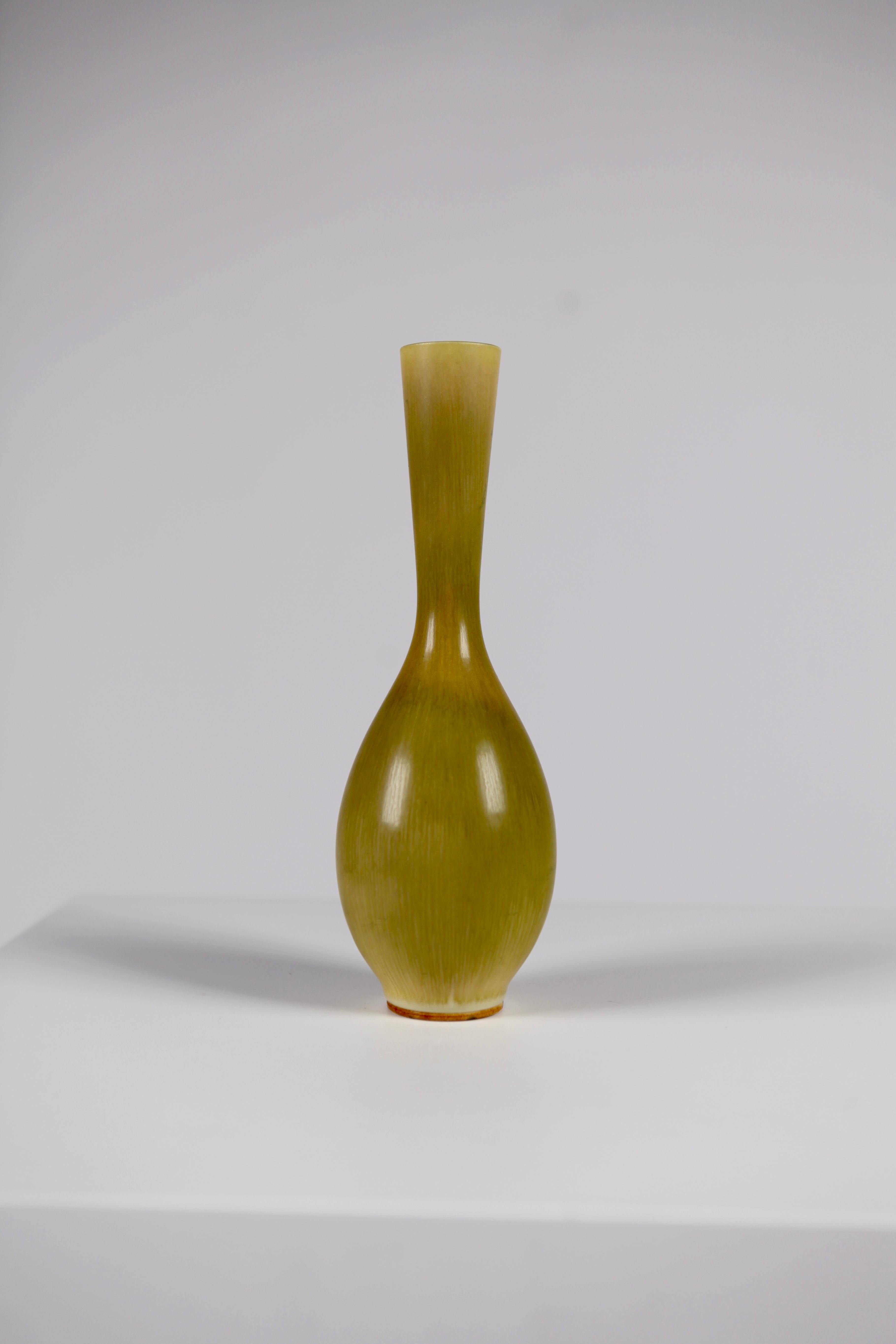 Berndt Friberg, stoneware vase, yellow haresfur glaze.
Signed Friberg and Gustavsberg Hand, 
Sweden, 1960s
Excellent condition.