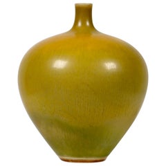 Berndt Friberg, Yellow Stoneware Vase, Gustavsberg, Sweden, 1972