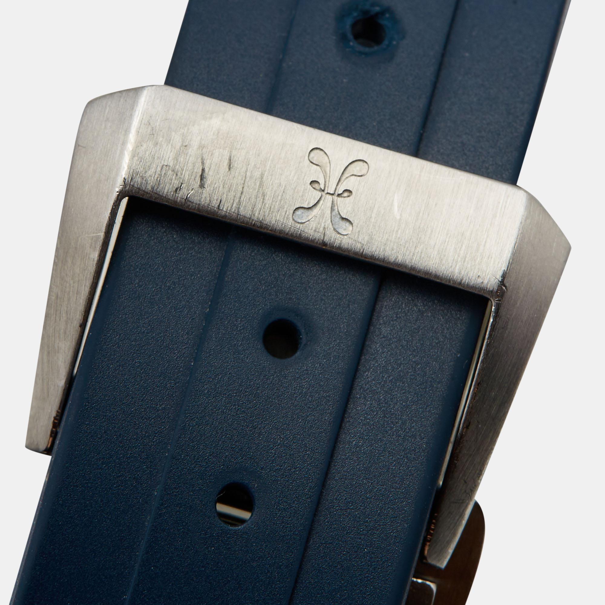 Bernhard H. Mayer Blaue PowerMaster-Armbanduhr aus Keramik Gummi Limitierte Auflage 44  im Zustand „Gut“ in Dubai, Al Qouz 2