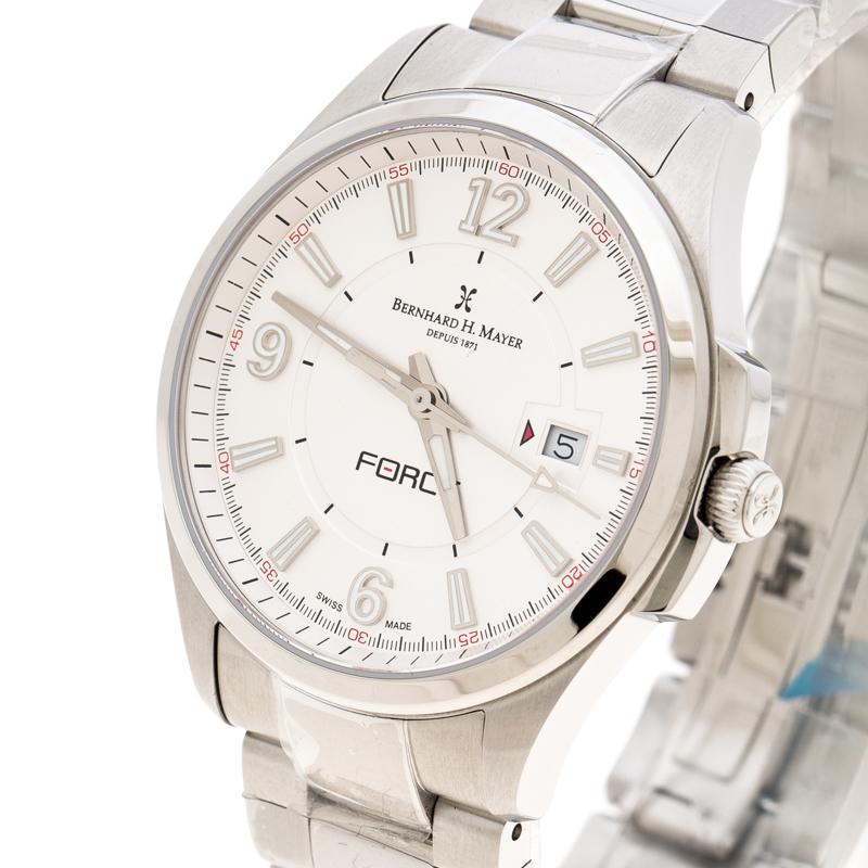 Simple and sleek, combined with the accuracy of a Swiss movement, this Force Artemis watch is a perfect choice for the modern woman. It has been made from stainless steel and on the silver-white dial, there are index and Arabic numeral hour markers