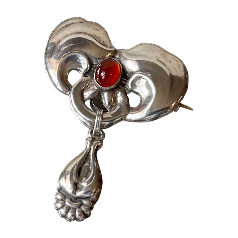 Bernhard Hertz Broche Art Nouveau en argent et grenat Jugendstil en vente
